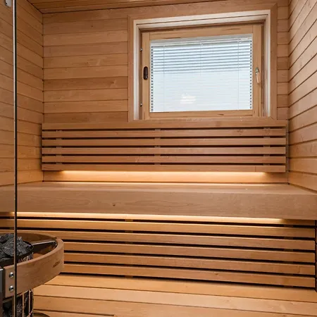 Borg Katarina - Riverside View *