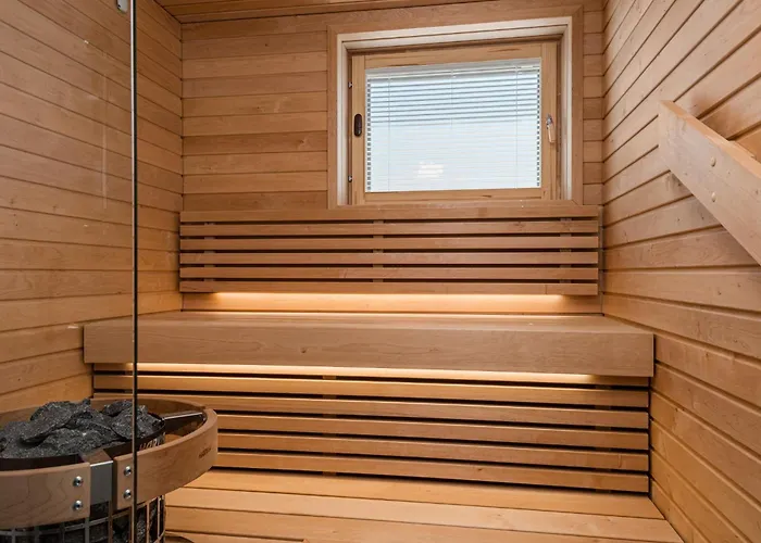 Borg Katarina - Riverside View *